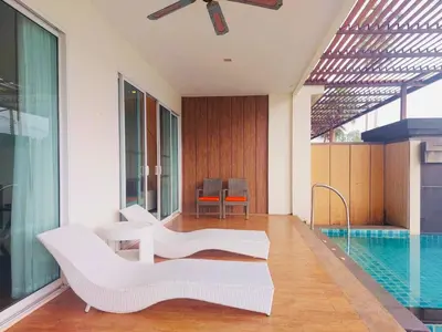 Gallery image of Luxury Residence Klong Muang Beach Front , Krabi in Krabi town
