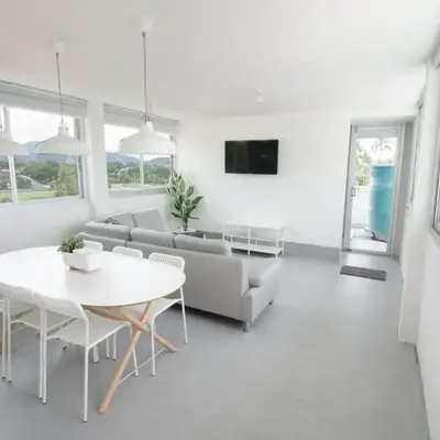 Spacious 2 Bedrooms 360deg Mountain-View Apartment