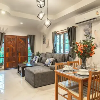 Coastline Pearl Holiday Home