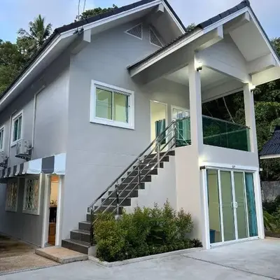 Karon Beach Villa