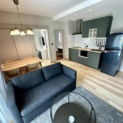 Beatiful titlhalo apartment