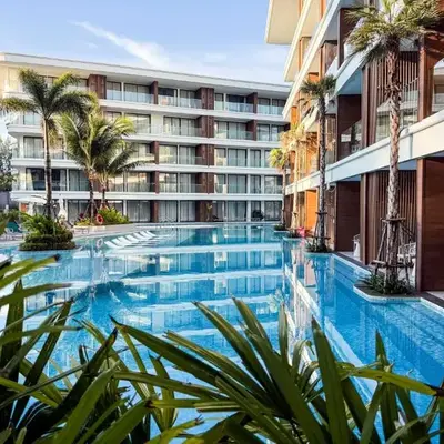Sunshine Beach Luxury 3-bedrooms with a great view