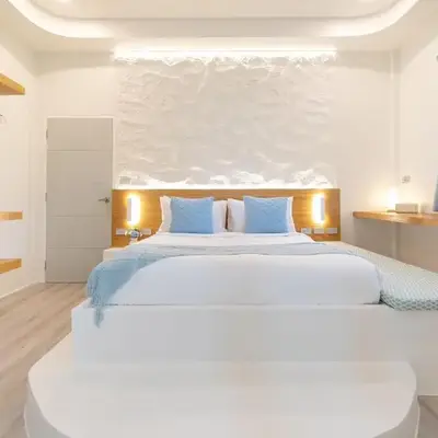 Stylish Studio with Pool - 8' walk to Rawai Beach - 
