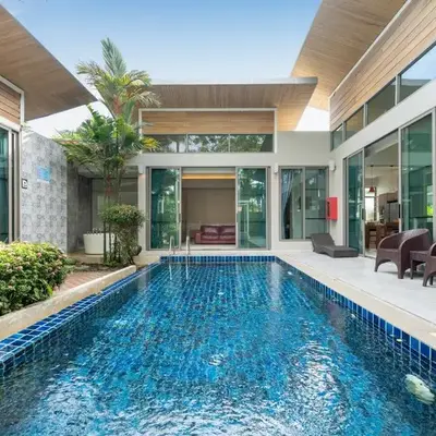 Mahogany Superb Pool Villa in Pasak