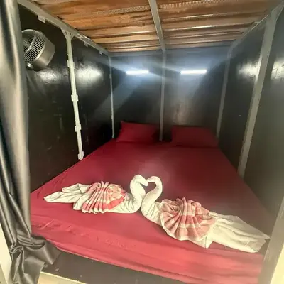 Alura Hostel