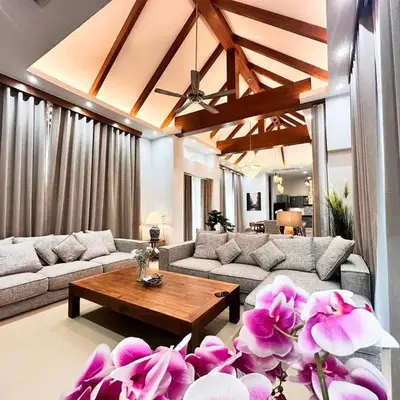 La Nissta Villa 4bdr pool Villa Phuket