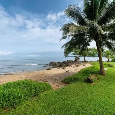 35 - Vast Beach Front Villa