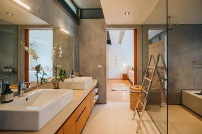 a bathroom with a sink and a shower at Villa Essenza in Ban Han Pa To