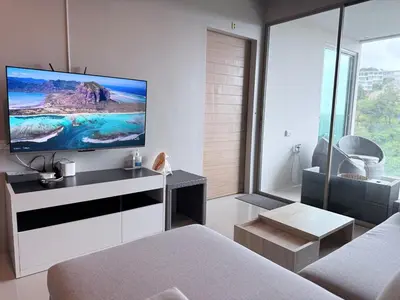 Gallery image of 2BR Apartment Pool Gym 1km to Karon Beach in Phuket Town