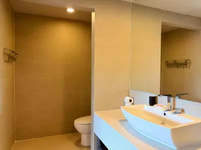 Gallery image of 2BR Apartment Pool Gym 1km to Karon Beach in Phuket Town