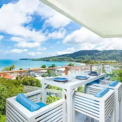 Modern condo with full sea view