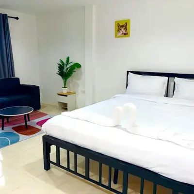 Patong Canal Villa 304