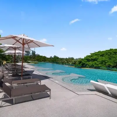 Brand New Premium beachfront apartments!