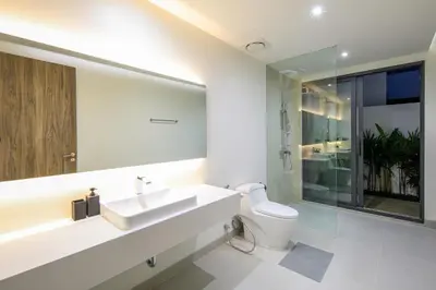 Gallery image of Phuket Tropical Pool Villa in Ban Riang