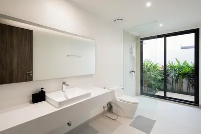 Gallery image of Phuket Tropical Pool Villa in Ban Riang