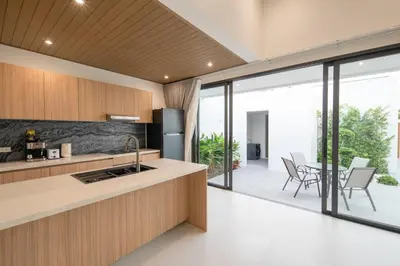 Gallery image of Phuket Tropical Pool Villa in Ban Riang
