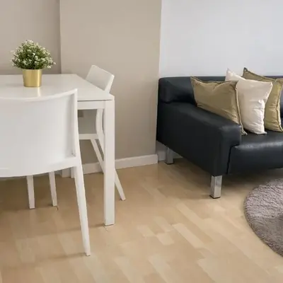 studio room dami