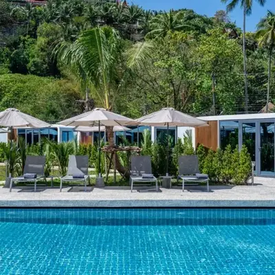 Apple House Phuket a cozy home terrace &pool&beach