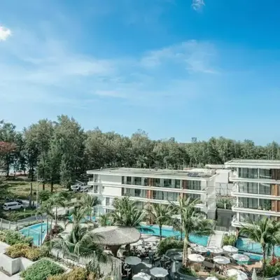 Coastal 1 bd apartment - Moments from the sea