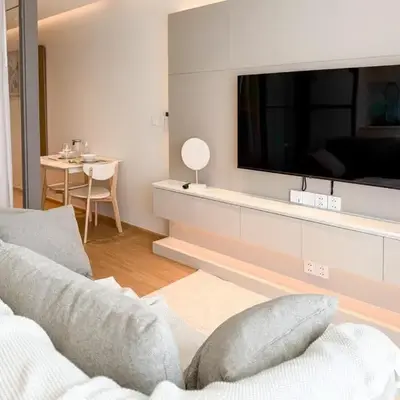 The AQUA A202