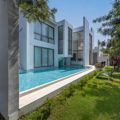 Taimana Luxury 3BR Private Pool Villa at LuxPride