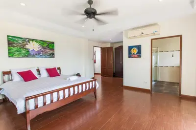 Gallery image of Kata Top View by Lofty in Kata Beach