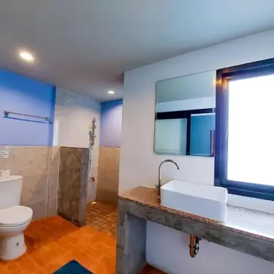 Six Pack Cottage