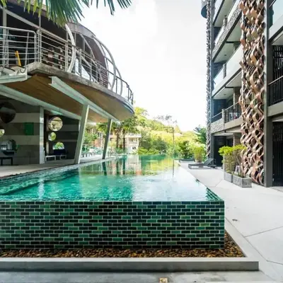 Emerald Terrace Apartments by Lofty