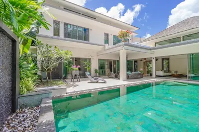 Gallery image of Baanjai Diamond Villa Phuket in Bang Tao Beach