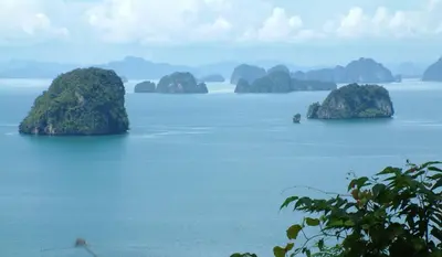 a view of a large body of water with many islands at Tha Lane Bay Villas in Tha Lane Bay