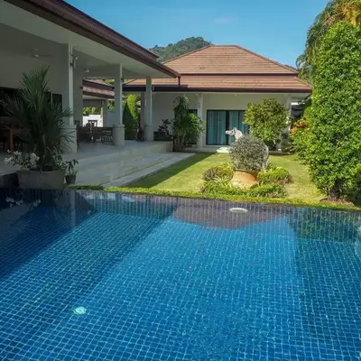 Spacious 4 Bedrooms Private Pool Villa in Phuket