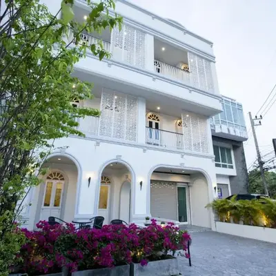 Number 4 Phuket