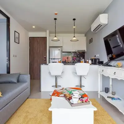Palmyrah Surin Apartments by Beringela