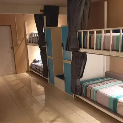 Oasis Hostel & Bar
