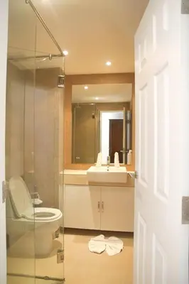 Gallery image of Modern apartment in Phuket of 75 m² with sea view on balcony in Phuket Town
