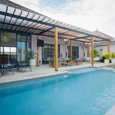 Gold Chariot Pool Villa