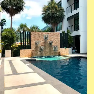 Pool Access 2 BDR Stylish Condo