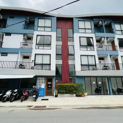 B3 HOUSE