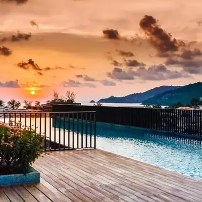 The Deck patong Luxury Apartments The Deck patong