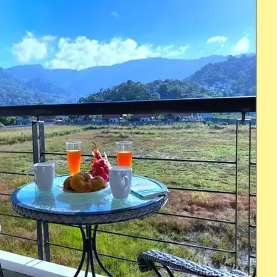 Tranquil Condo close to Beach