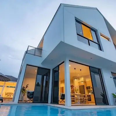 Modern 4BR Villa with Private Pool in Bangtao