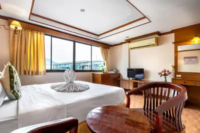Gallery image of JB Green Hotel Patong in Patong Beach